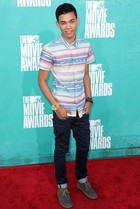 Roshon Fegan : roshon-fegan-1387546532.jpg