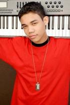 Roshon Fegan : roshonfegan_1299795201.jpg