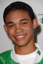 Roshon Fegan : roshonfegan_1299795235.jpg