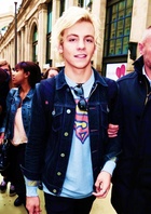 Ross Lynch : ross-lynch-1406144358.jpg