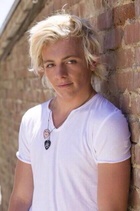 Ross Lynch : ross-lynch-1407167762.jpg