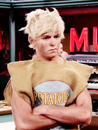 Ross Lynch : ross-lynch-1409589631.jpg