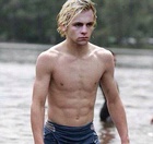 Ross Lynch : ross-lynch-1427824906.jpg