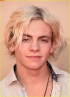 Ross Lynch : ross-lynch-1428079883.jpg