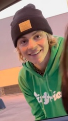 Ross Lynch : ross-lynch-1634350458.jpg