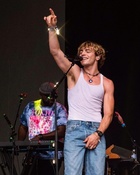 Ross Lynch : ross-lynch-1671569365.jpg