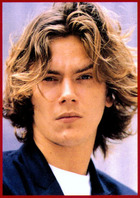 River Phoenix : rphoenix_1228073650.jpg