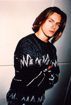 River Phoenix : rphoenix_1228073676.jpg