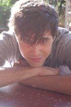 Ryan McCartan : ryan-mccartan-1393356704.jpg