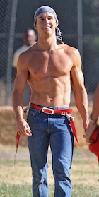 Ryan Kwanten : ryan-kwanten-1478450470.jpg