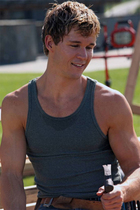 Ryan Kwanten : ryan_kwanten_1269403480.jpg