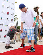 Ryan Sheckler : ryan_sheckler_1218614716.jpg