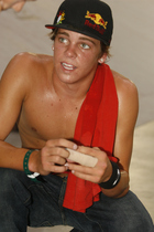 Ryan Sheckler : ryan_sheckler_1304698454.jpg