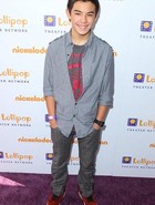 Ryan Potter : ryanpotter_1306713859.jpg