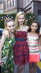 Sabrina Carpenter : TI4U1413590618.jpg