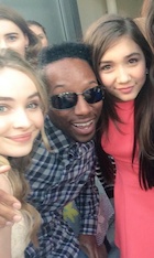 Sabrina Carpenter : TI4U1477946287.jpg