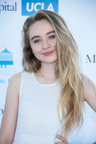 Sabrina Carpenter : sabrina-carpenter-1424378089.jpg