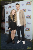 Sabrina Carpenter : sabrina-carpenter-1430071809.jpg