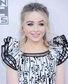 Sabrina Carpenter : sabrina-carpenter-1449899658.jpg