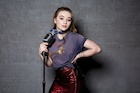 Sabrina Carpenter : sabrina-carpenter-1479316053.jpg