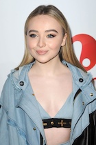 Sabrina Carpenter : sabrina-carpenter-1482074293.jpg