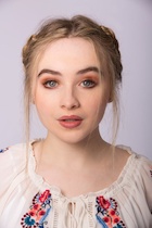 Sabrina Carpenter : sabrina-carpenter-1483909673.jpg