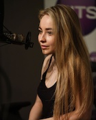 Sabrina Carpenter : sabrina-carpenter-1486571304.jpg