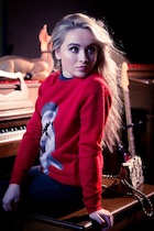 Sabrina Carpenter : sabrina-carpenter-1486887362.jpg