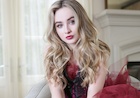 Sabrina Carpenter : sabrina-carpenter-1492374375.jpg