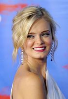 Sara Paxton : sara-paxton-1315069960.jpg