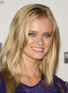 Sara Paxton : sara-paxton-1335403493.jpg