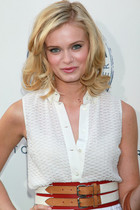 Sara Paxton : sara-paxton-1335683206.jpg