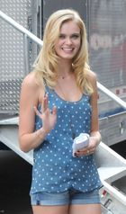 Sara Paxton : sara-paxton-1335683244.jpg