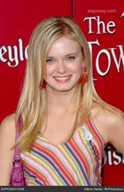 Sara Paxton : sara-paxton-1335685179.jpg