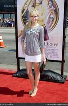 Sara Paxton : sara_paxton_1262365094.jpg