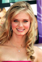 Sara Paxton : sleeppreg.jpg