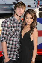 Sarah Hyland : TI4U1407026055.jpg