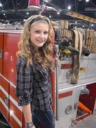 Savannah Outen : savannah_outen_1226456698.jpg