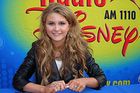 Savannah Outen : savannah_outen_1251086031.jpg