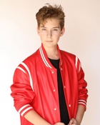 Sawyer Sharbino : sawyer-sharbino-1572289783.jpg