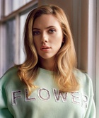 Scarlett Johansson : scarlett-johansson-1413392586.jpg