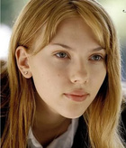 Scarlett Johansson : scarlett-johansson-1413589589.jpg