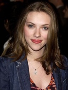 Scarlett Johansson : scarlett-johansson-1413589642.jpg