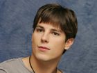 Sean Faris : sean-faris-1336933804.jpg