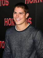 Sean Faris : sean-faris-1339255889.jpg