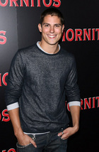 Sean Faris : sean_faris_1216670038.jpg