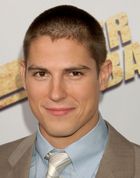 Sean Faris : sean_faris_1217810682.jpg