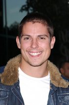 Sean Faris : sean_faris_1227044969.jpg