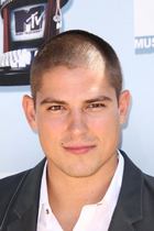 Sean Faris : sean_faris_1255202238.jpg