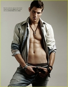 Sean Faris : seanfarisflaunt.jpg